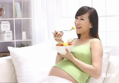 产后饮食的重要注意事项需知:营养搭配与饮食禁忌全解析 产后饮食的重要注意事项需知:营养搭配与饮食禁忌全解析
